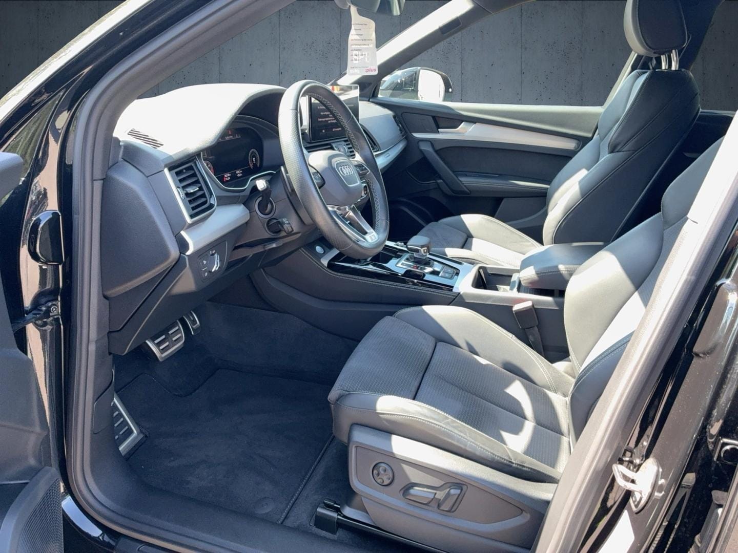 Bild über Audi Q5 40 TDI quattro S tronic - für weitere Informationen kontaktieren Sie den Audi Partner