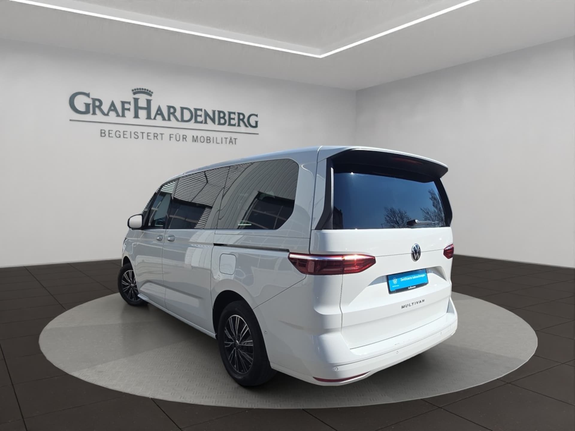Volkswagen Multivan Langversion Basis-Modell