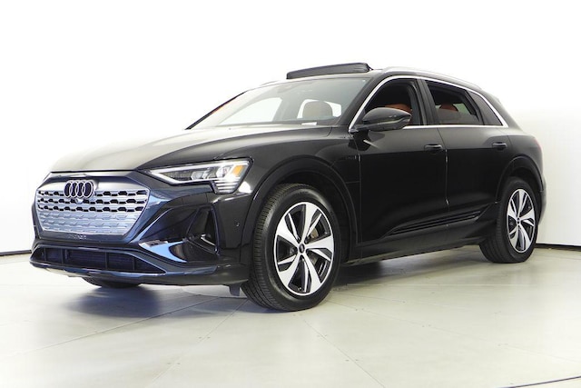 2024 Audi Q8 e-tron
