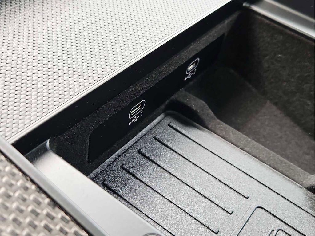 2023 Audi SQ8 Premium Plus - Photo 30