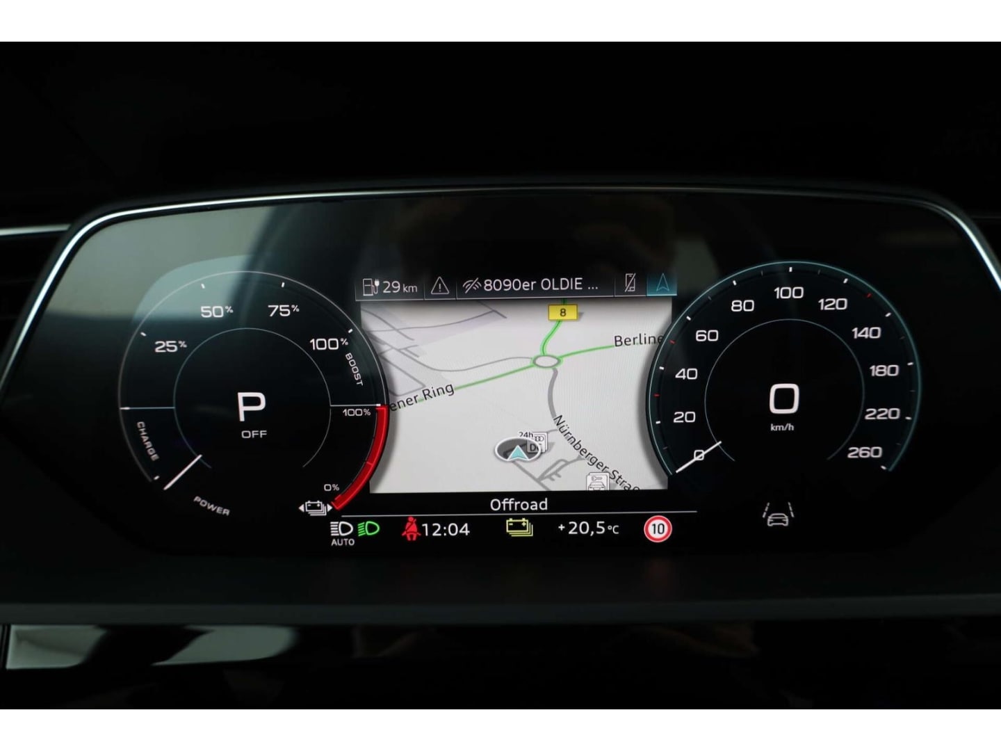 Bild über Audi Q8 Sportback e-tron S line 50 e-tron quattro - für weitere Informationen kontaktieren Sie den Audi Partner