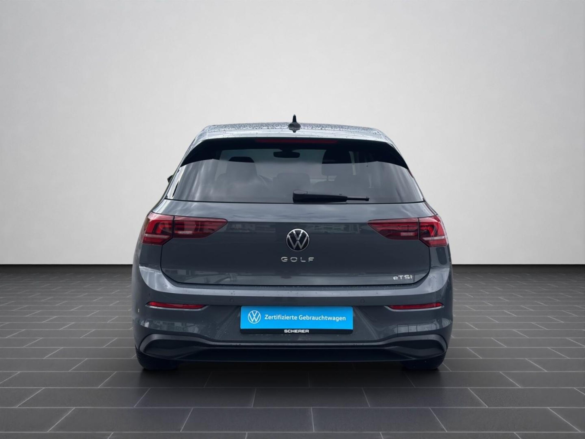 Volkswagen Golf Life