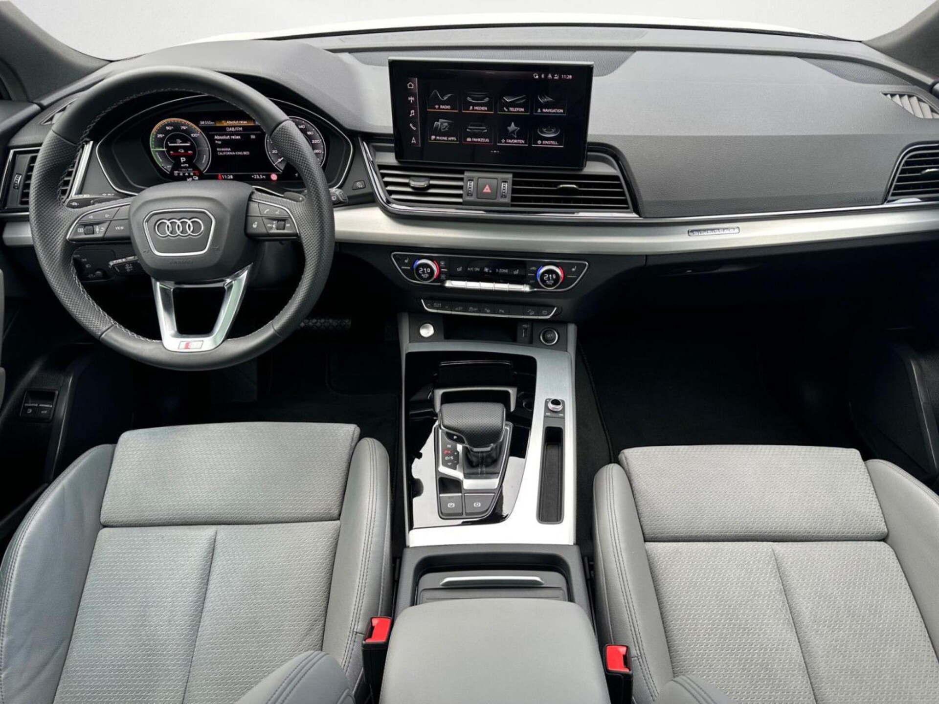 Audi Q5 TFSI e S line