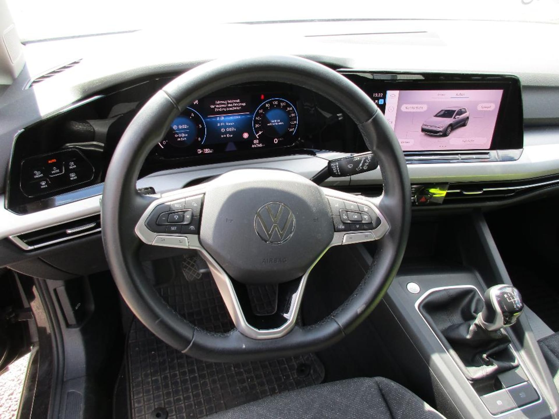 Volkswagen Golf Life