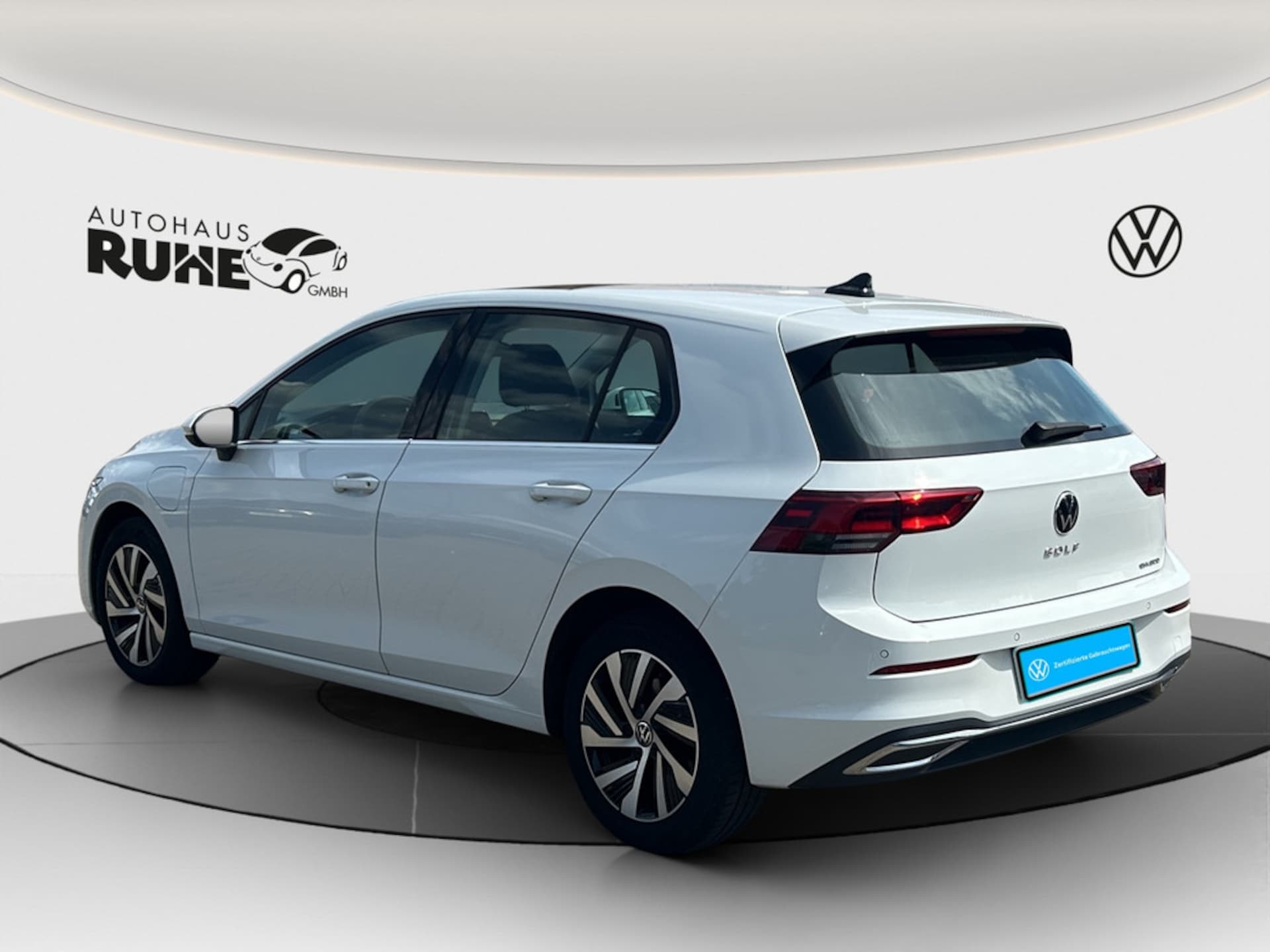 Volkswagen Golf Style