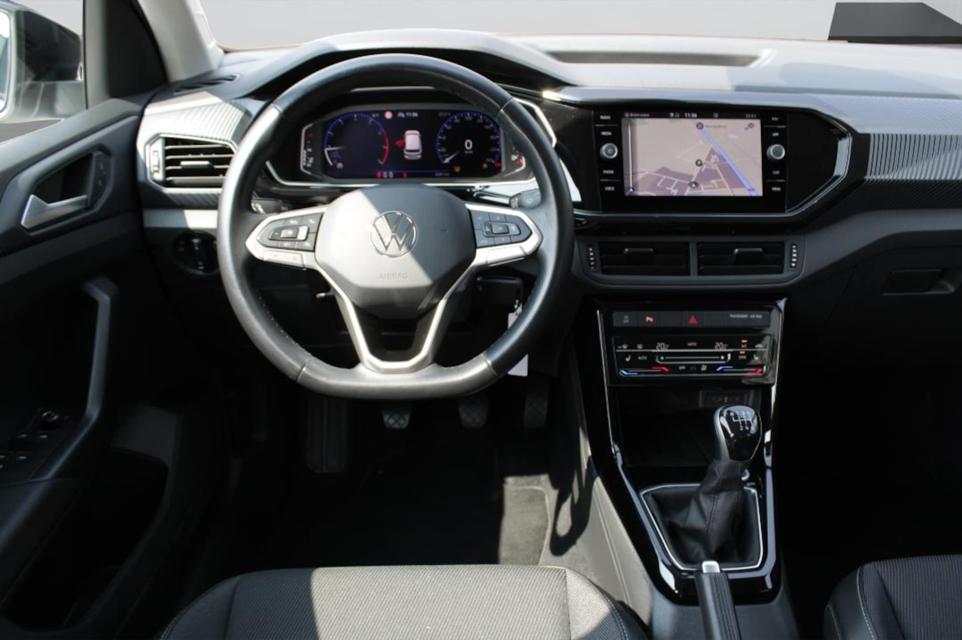 Volkswagen T-Cross Style
