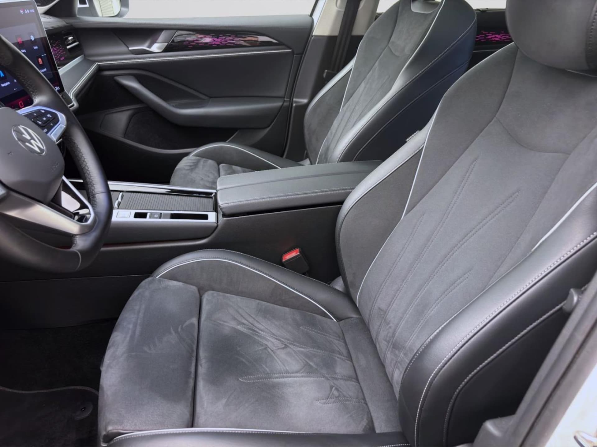 Volkswagen Passat Elegance