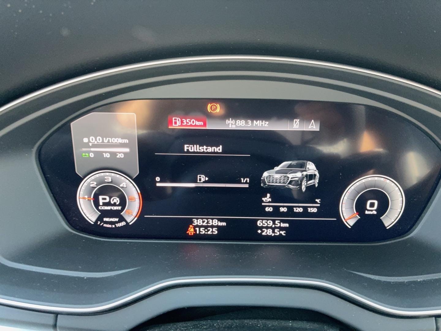 Bild über Audi Q5 40 TDI quattro S tronic - für weitere Informationen kontaktieren Sie den Audi Partner