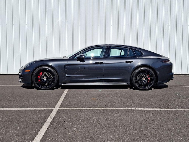 2019 Porsche Panamera