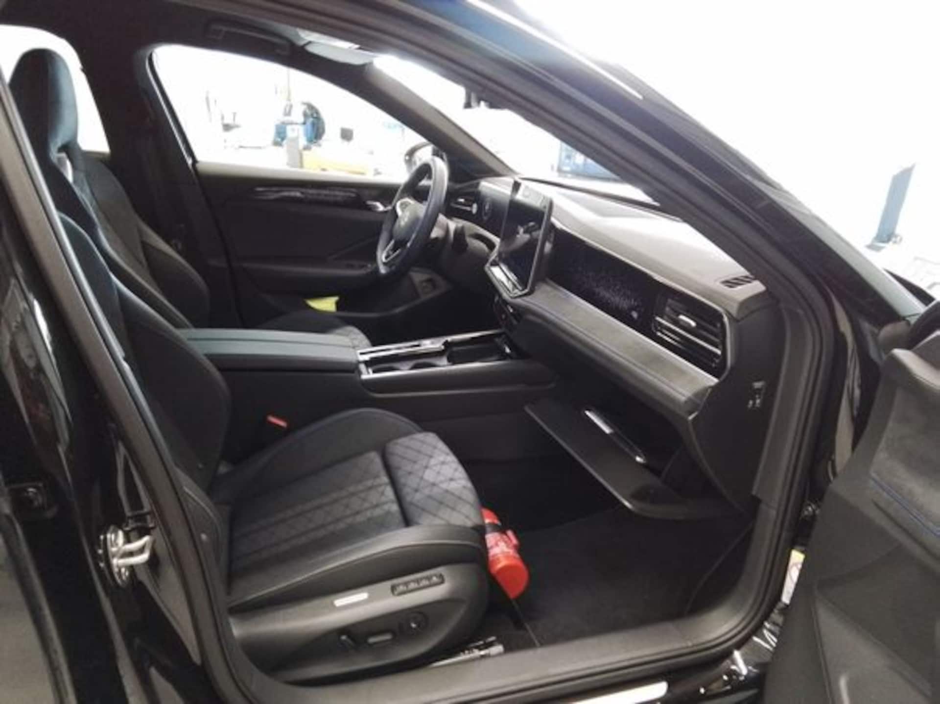 Volkswagen Passat R-Line