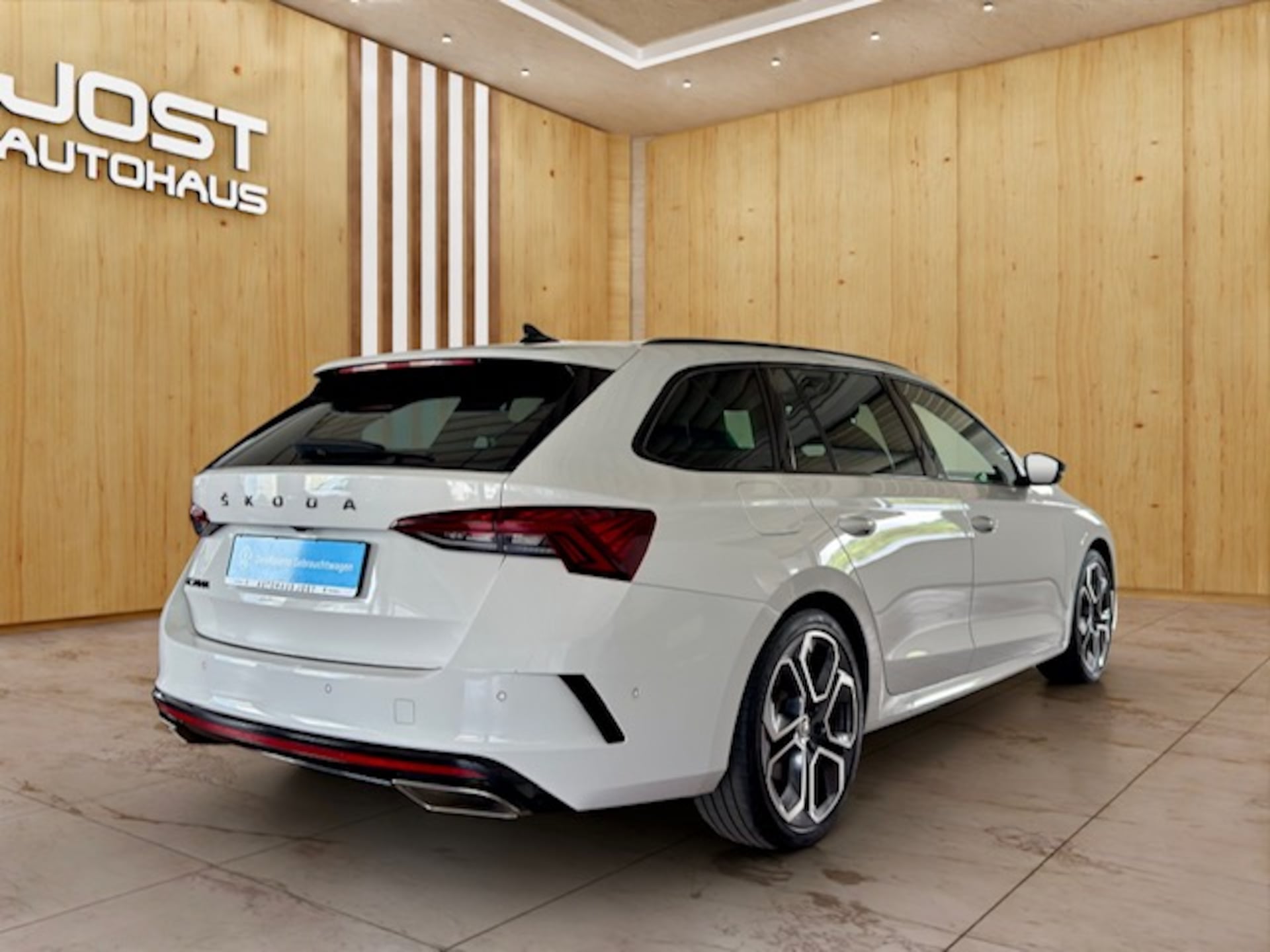 Skoda Octavia Combi RS PLUS