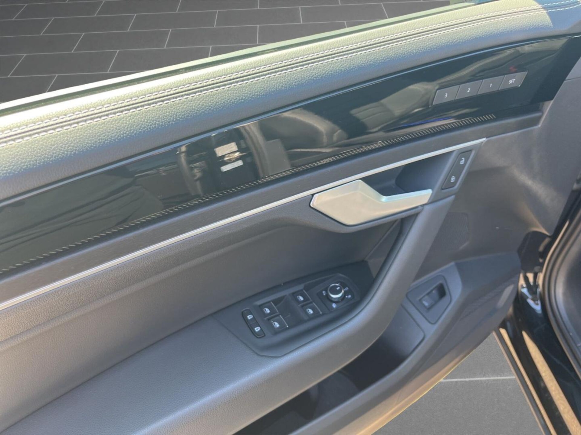 Volkswagen Touareg Basis-Modell