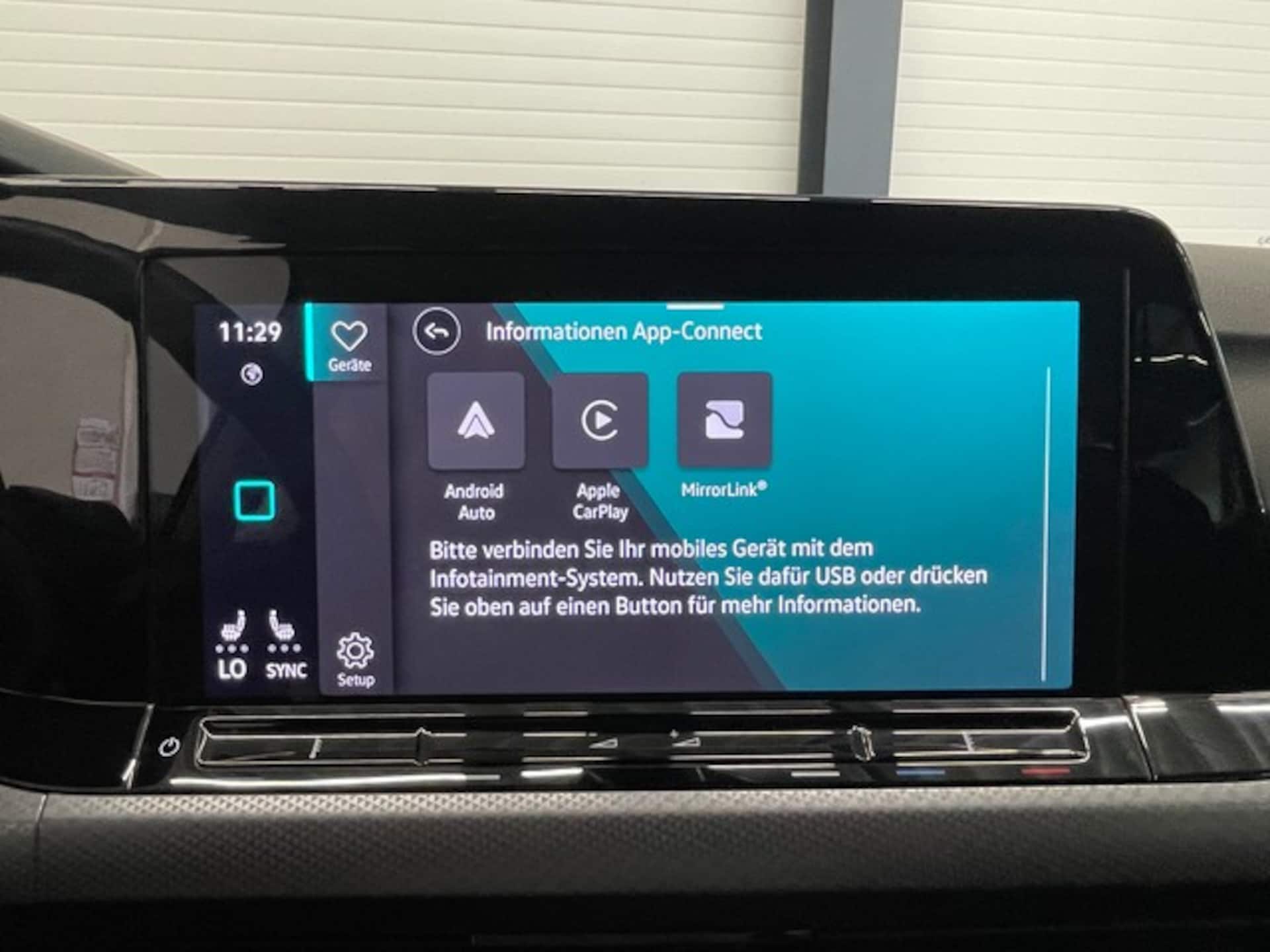Volkswagen Golf Active