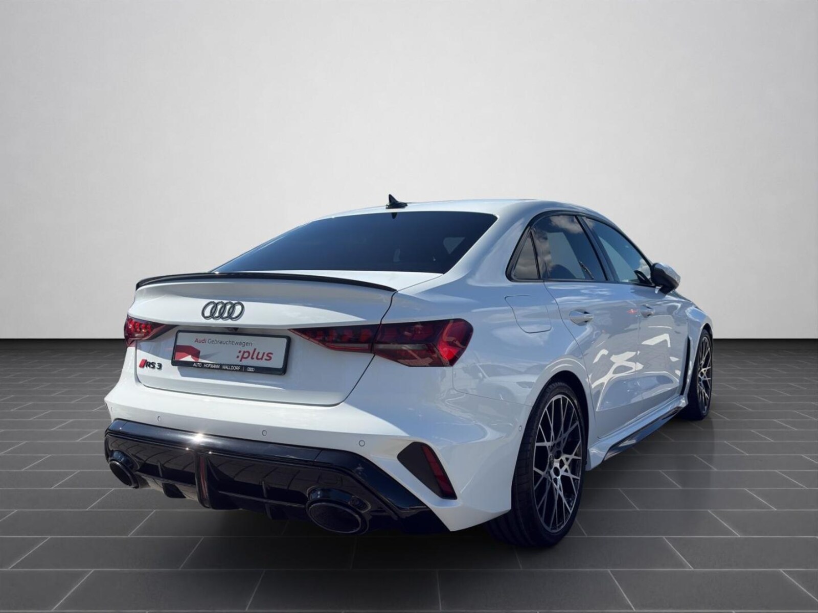 Audi RS 3 Limousine – Bild 2