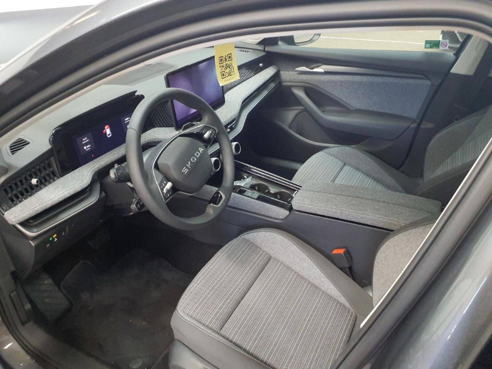 Škoda Superb Combi – Bild 4