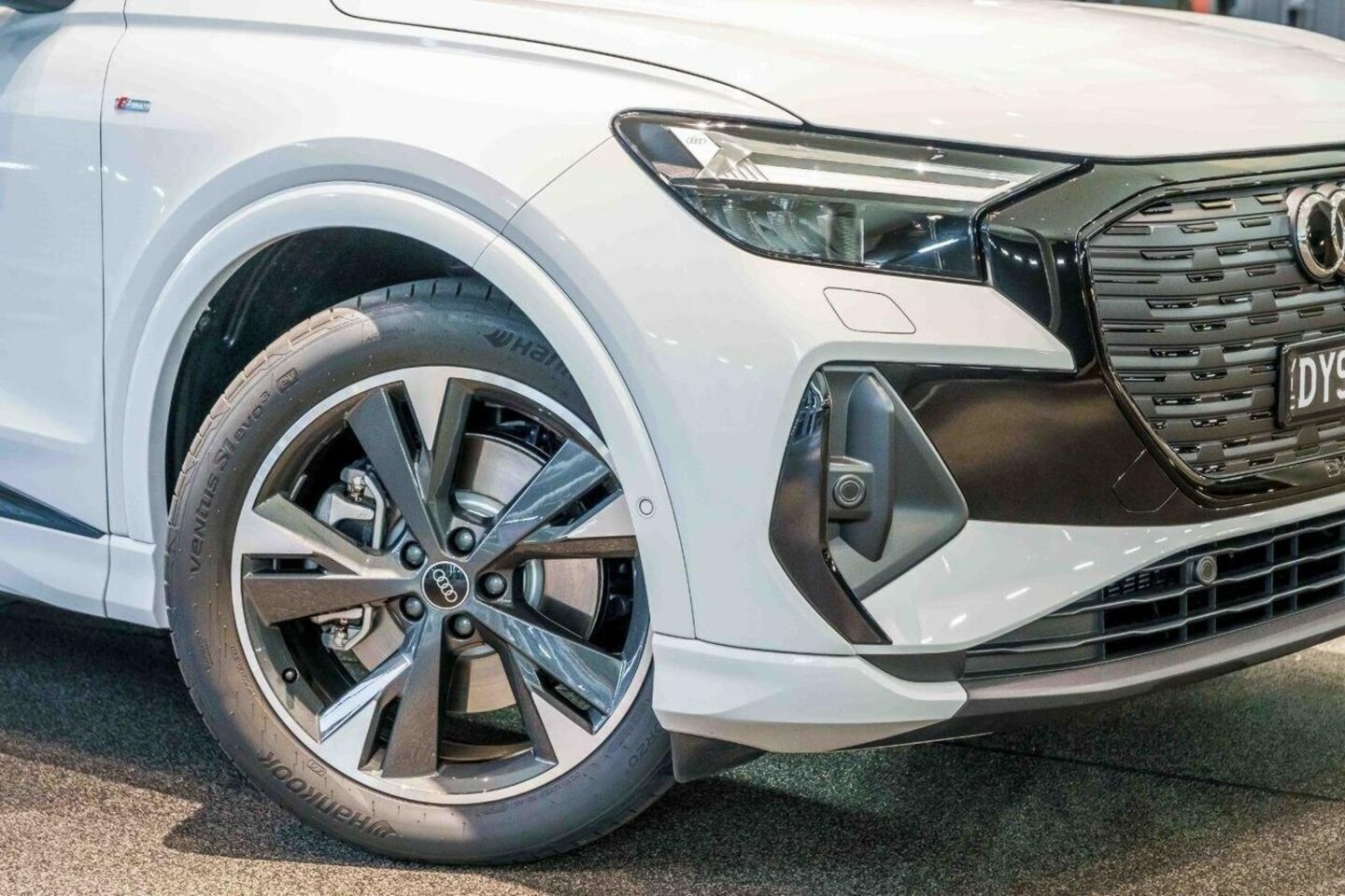 Image about Audi Q4 Sportback e-tron e-tron
