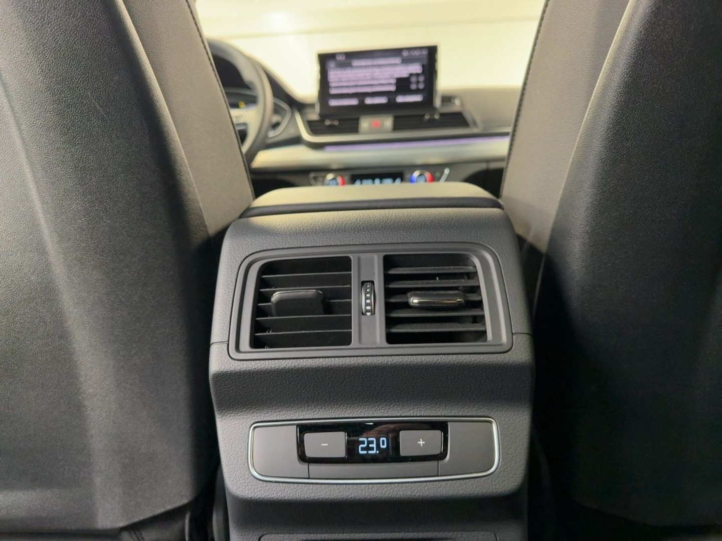Bild über Audi Q5 40 TDI quattro 150 kW S tronic - für weitere Informationen kontaktieren Sie den Audi Partner