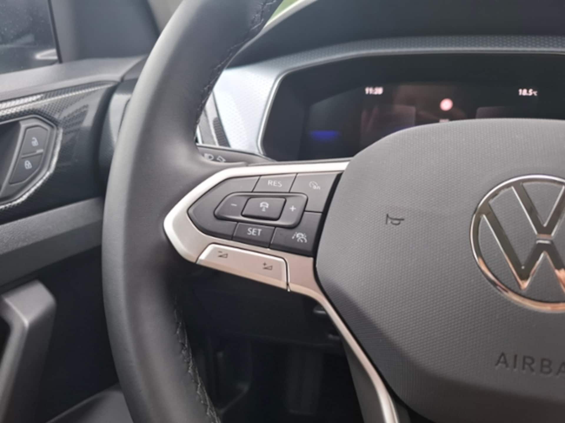 Volkswagen T-Cross Life