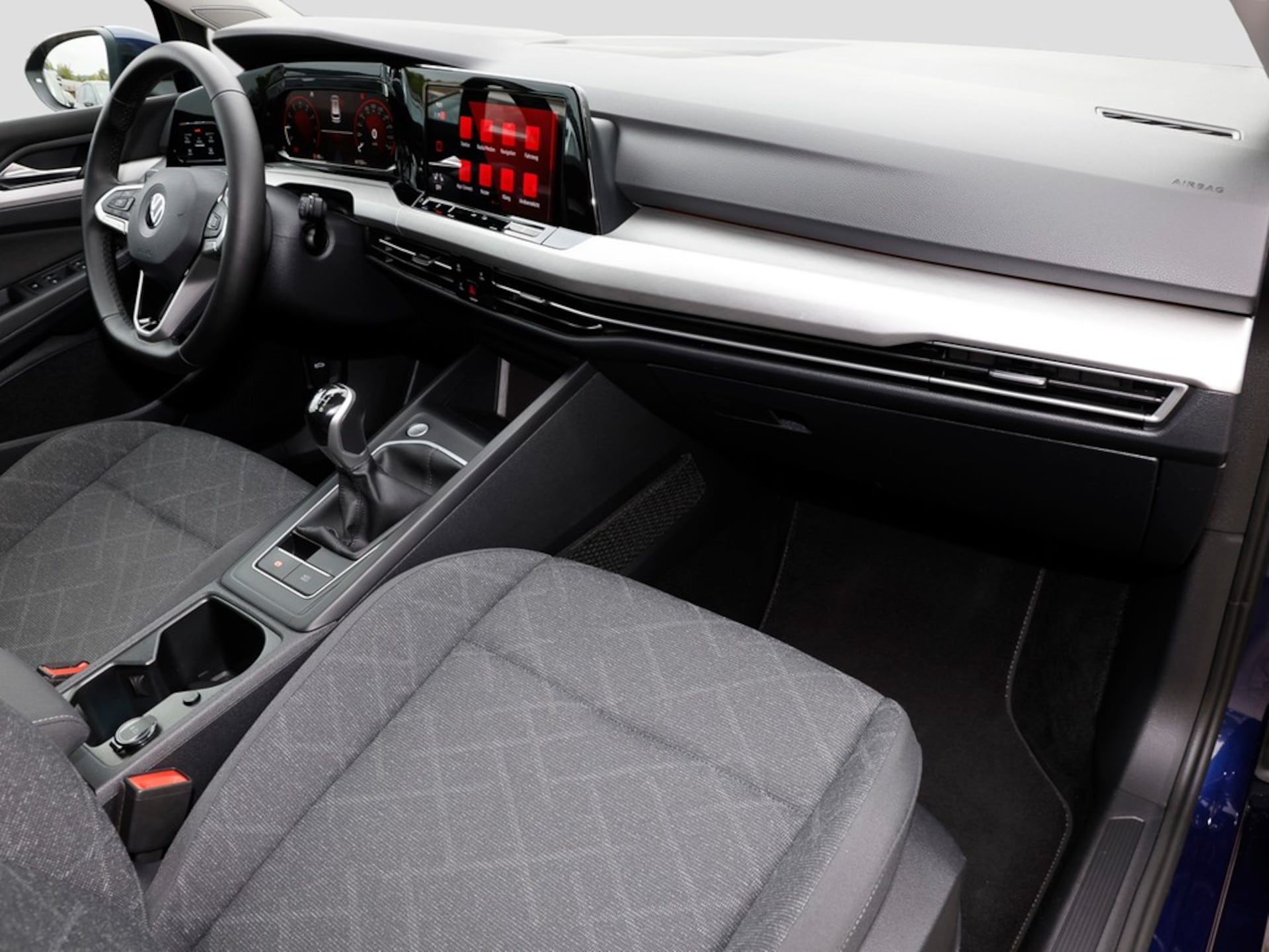 Volkswagen Golf Variant Life