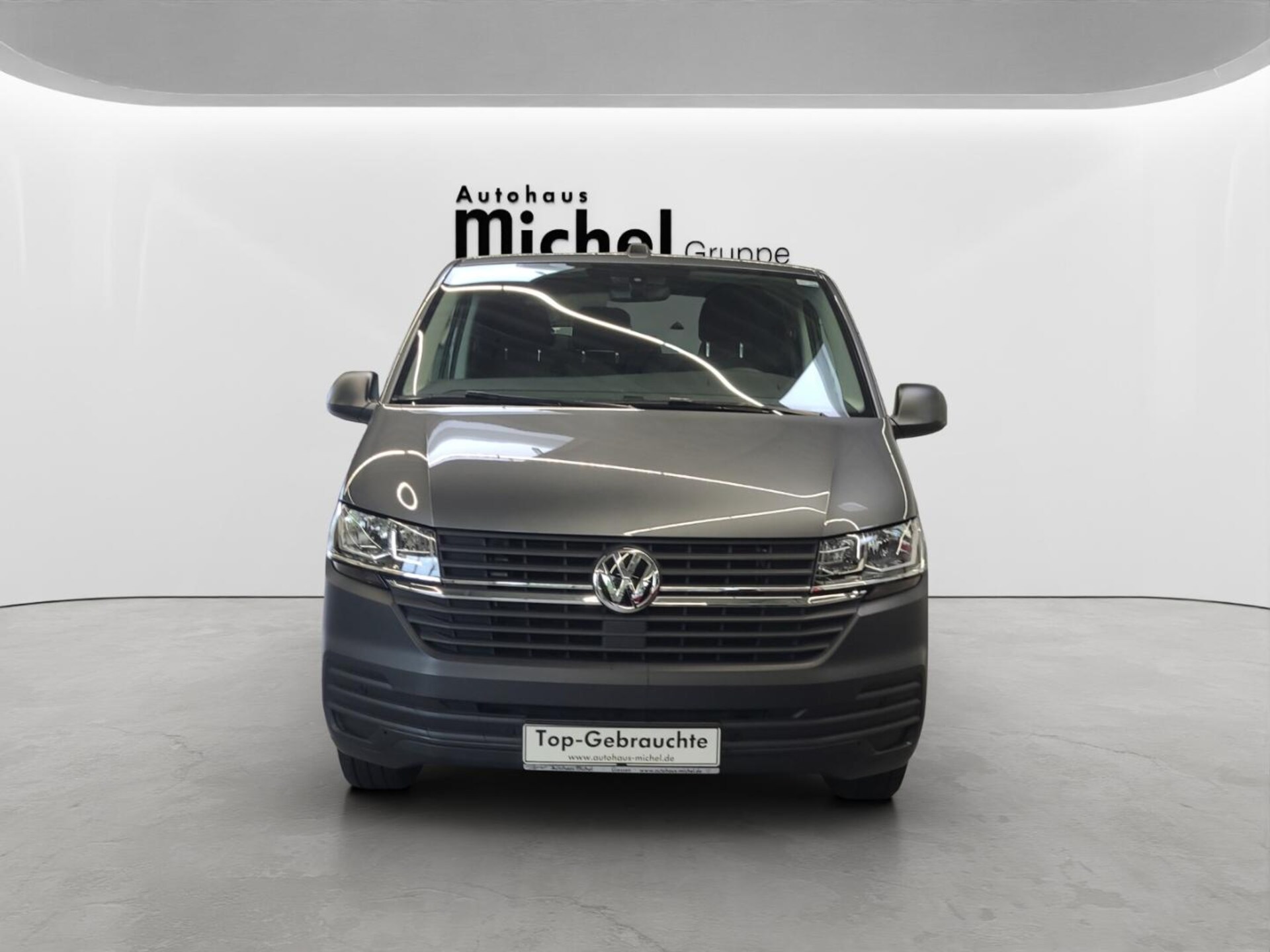 Volkswagen T6.1 Transporter Kombi langer Radstand