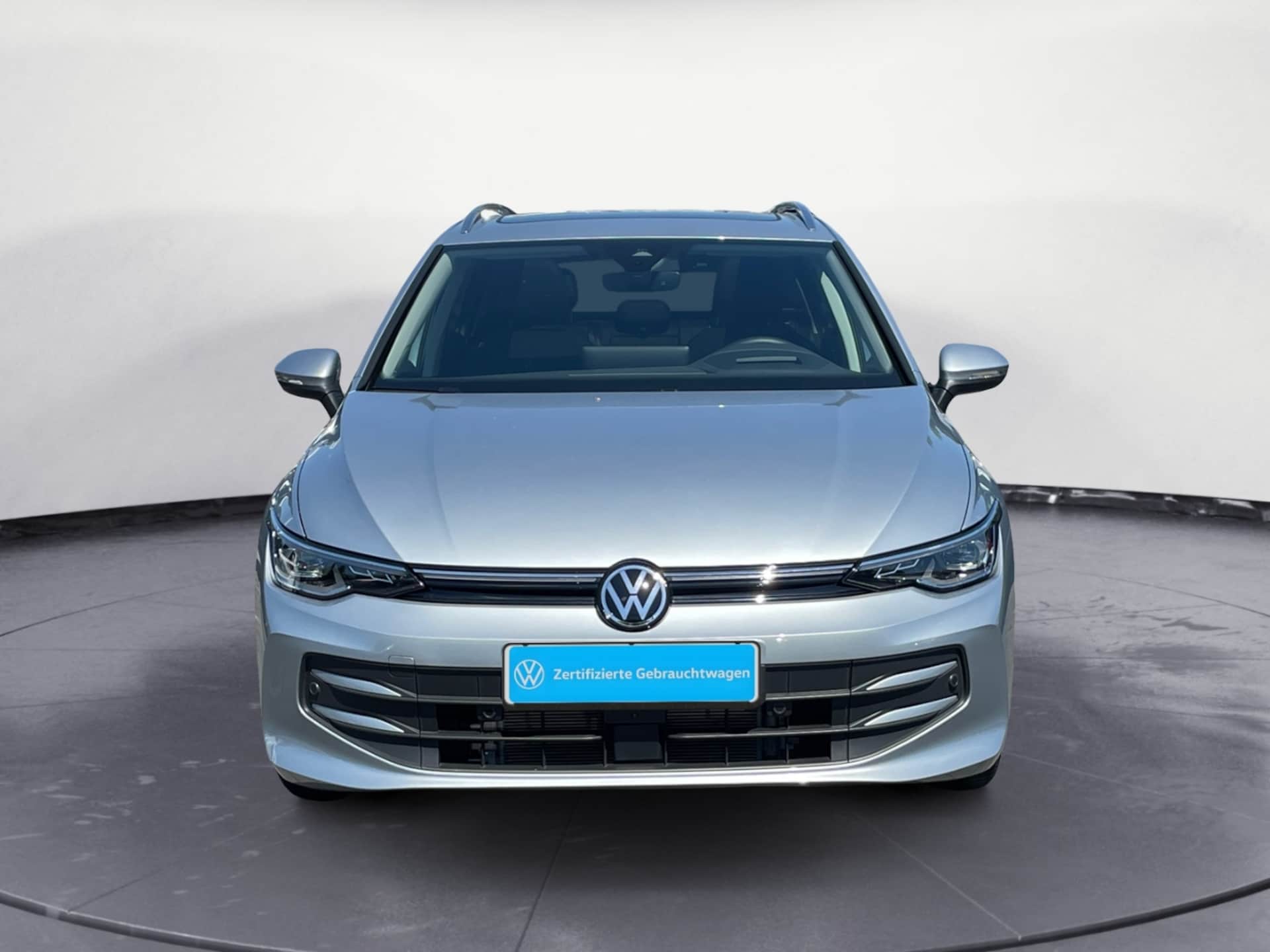Volkswagen Golf Variant Life