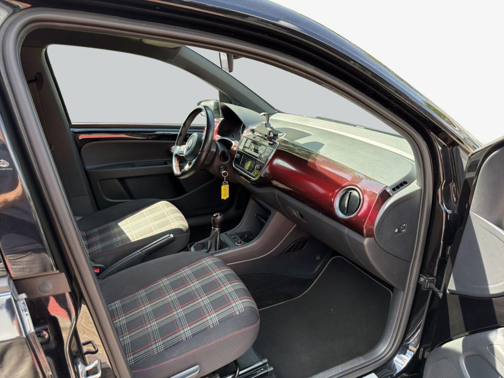 Volkswagen up! GTI