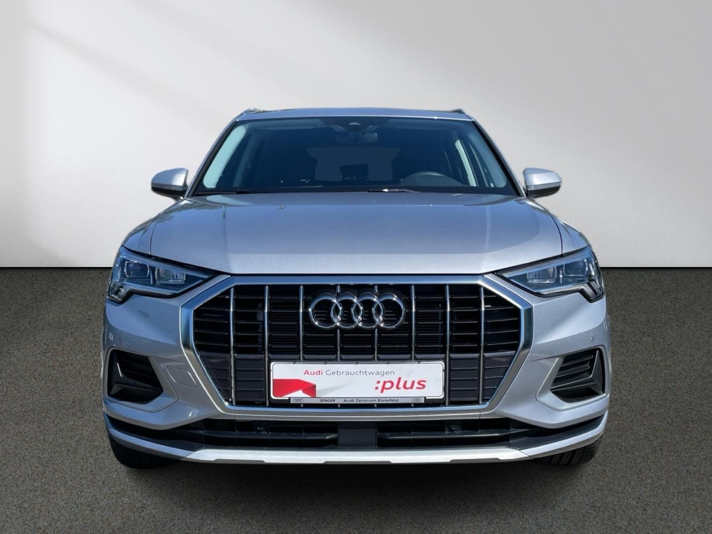 Bild über Audi Q3 TFSI 110 kW S tronic - für weitere Informationen kontaktieren Sie den Audi Partner