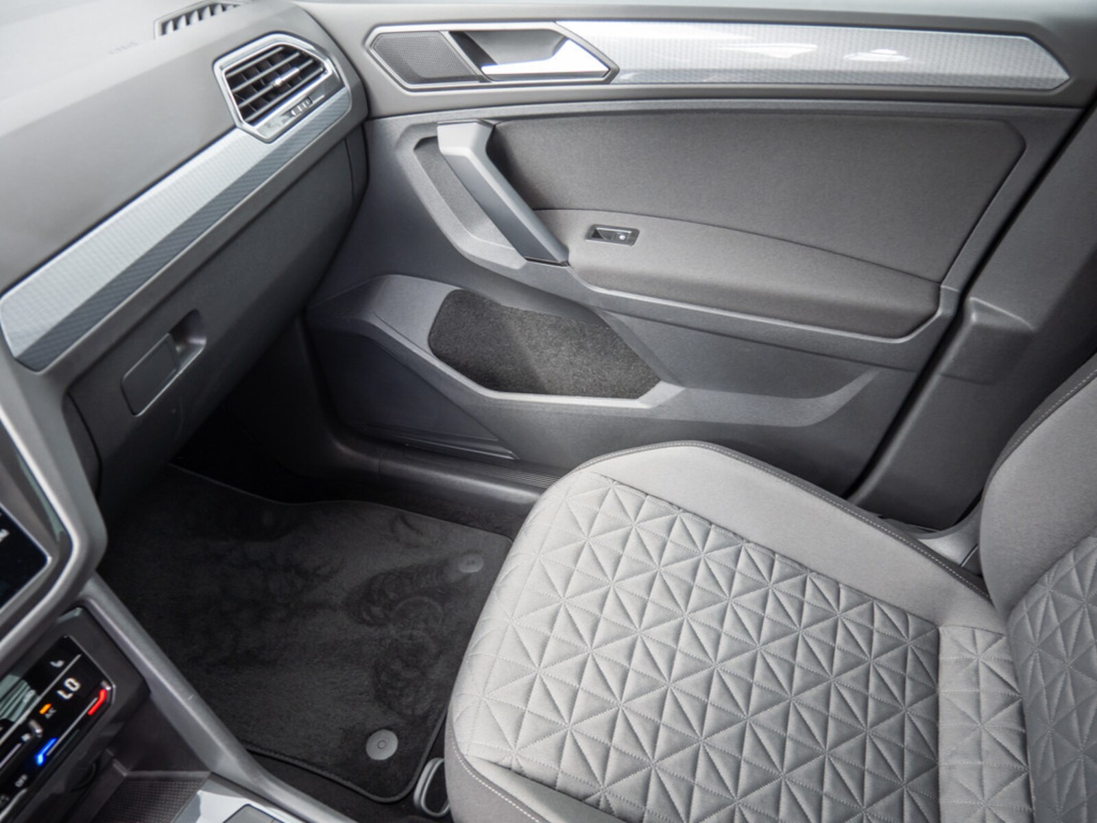 Volkswagen Tiguan – Bild 13