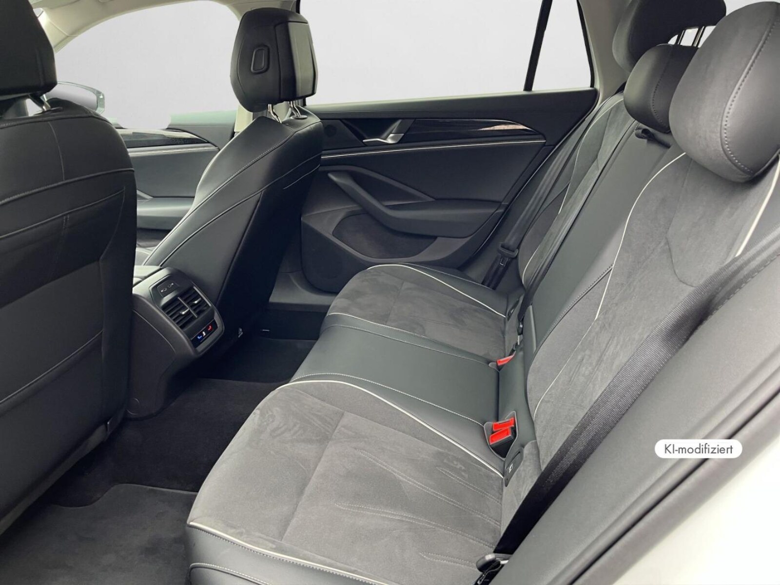 Volkswagen Passat – Bild 14