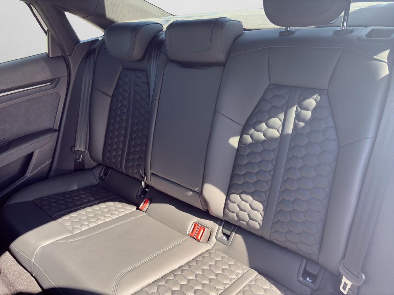 Audi RS 3 Limousine – Bild 14