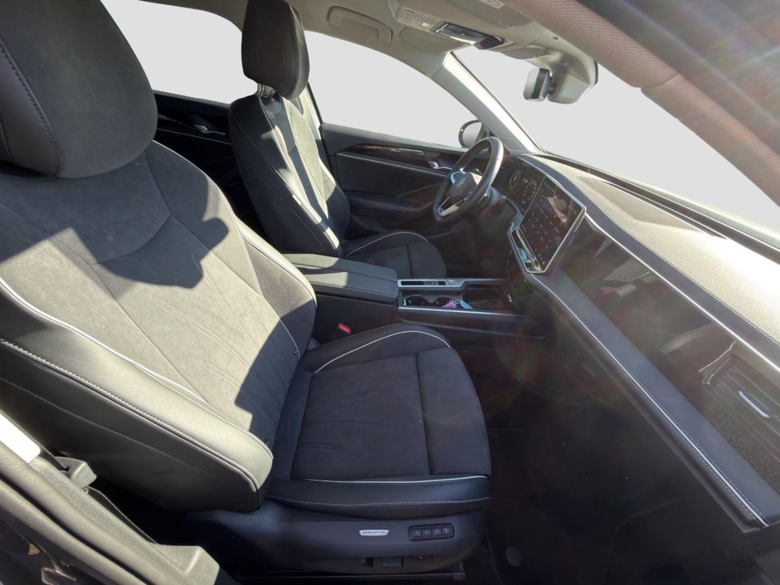 Volkswagen Passat – Bild 4