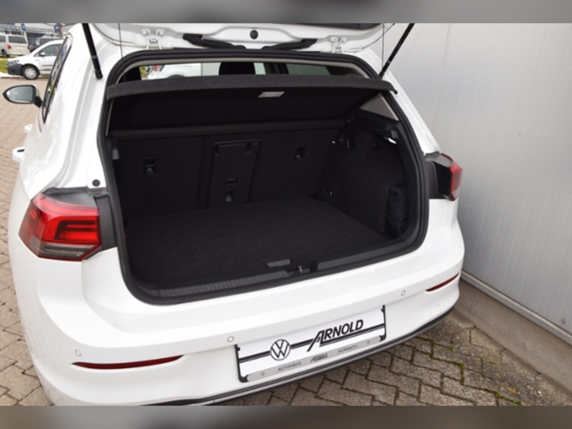 Volkswagen Golf Active