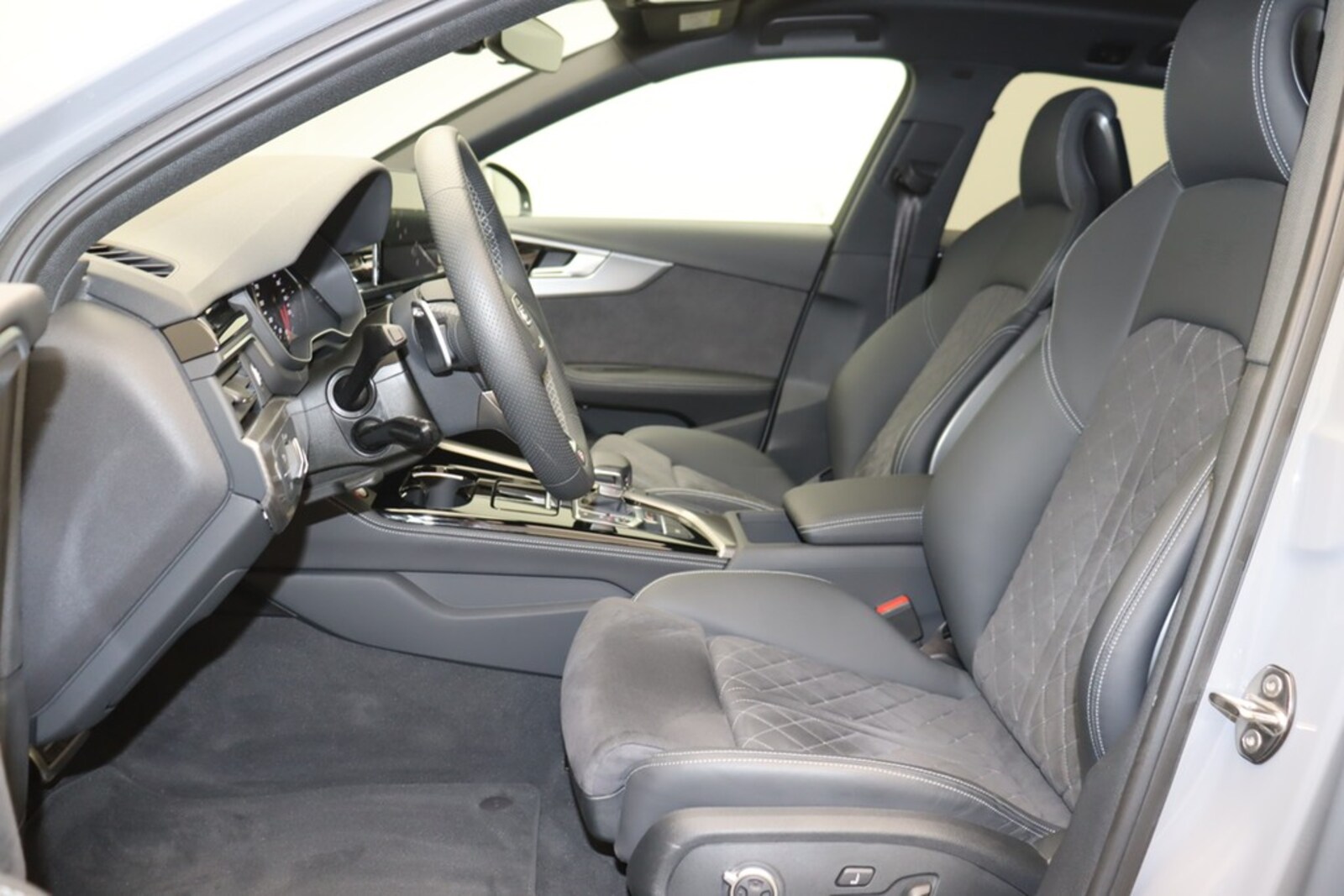 Audi RS 4 Avant – Bild 9