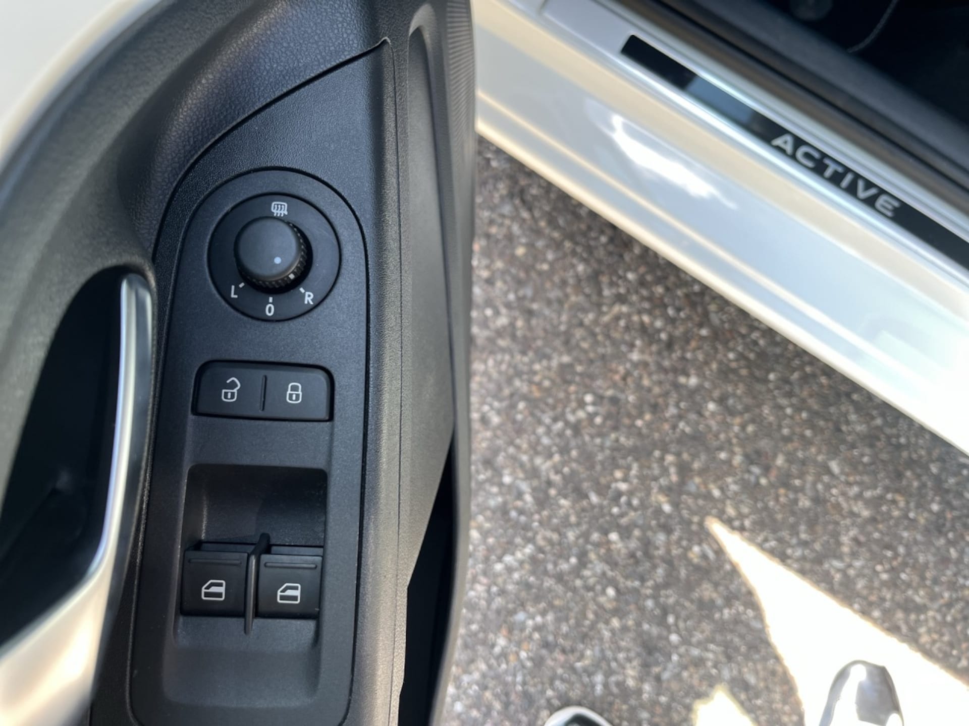 Volkswagen up! ACTIVE