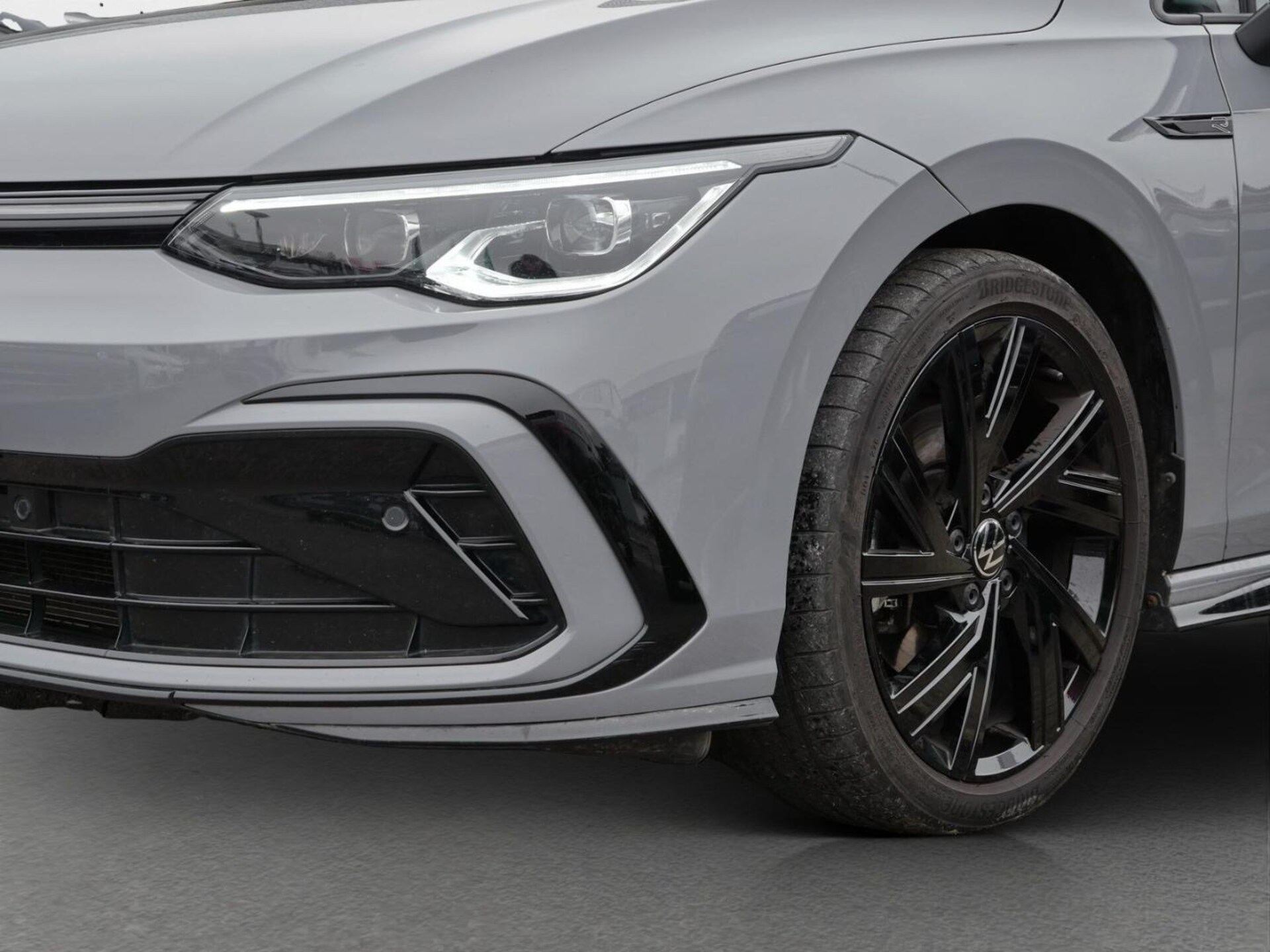 Volkswagen Golf Variant R-Line