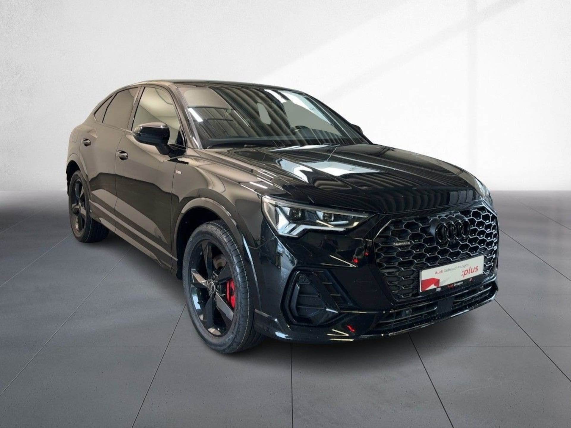 Audi Q3 Sportback S line