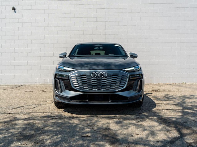 2027 Audi Q6 Sportback e-tron