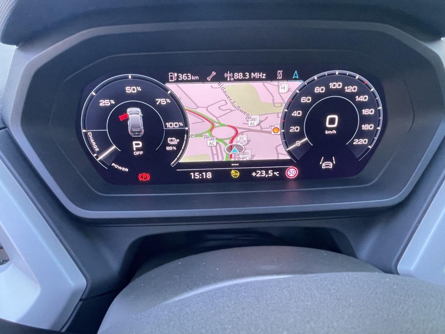 Image about Audi Q4 e-tron 40 e-tron