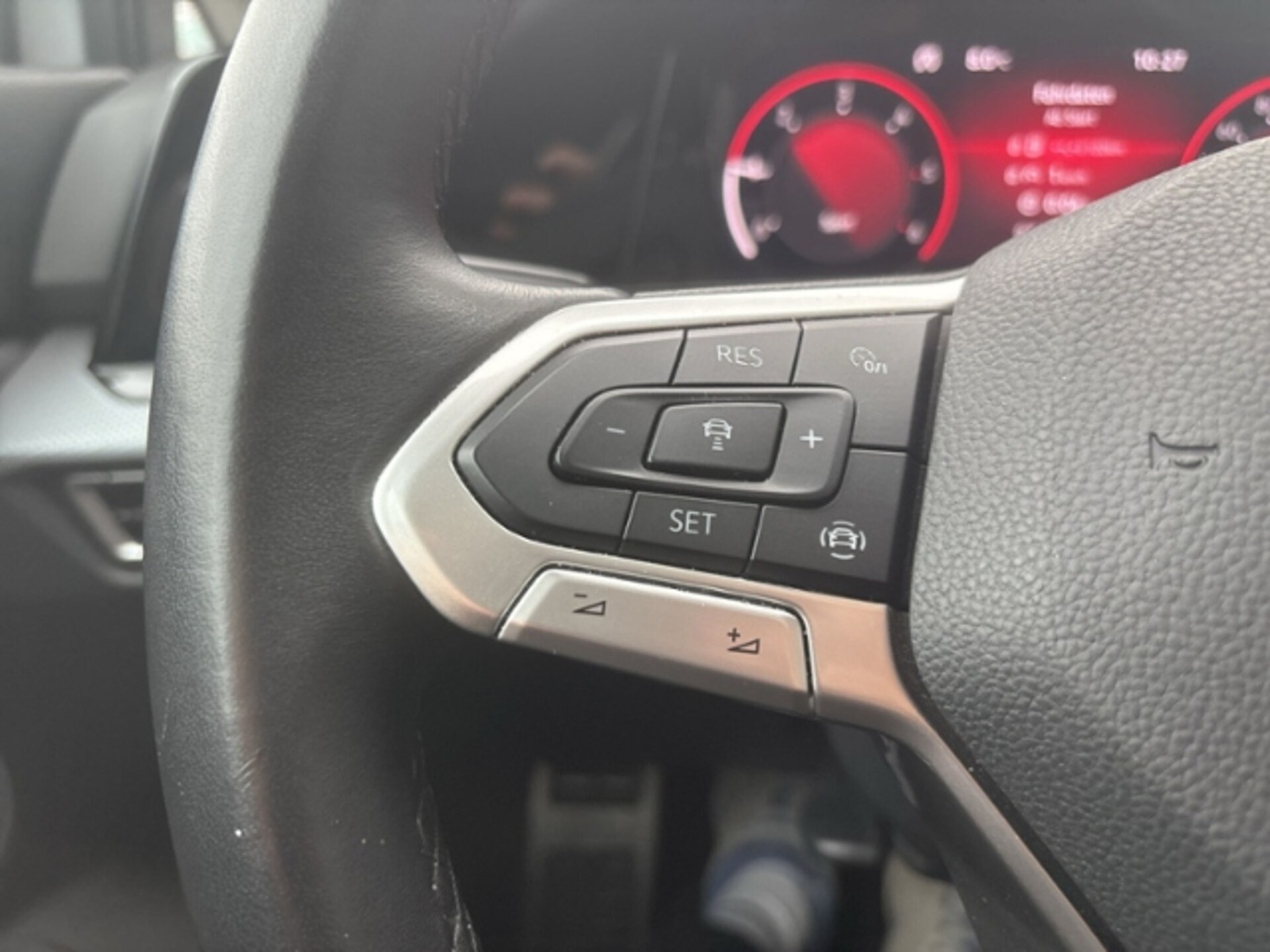 Volkswagen Golf Active