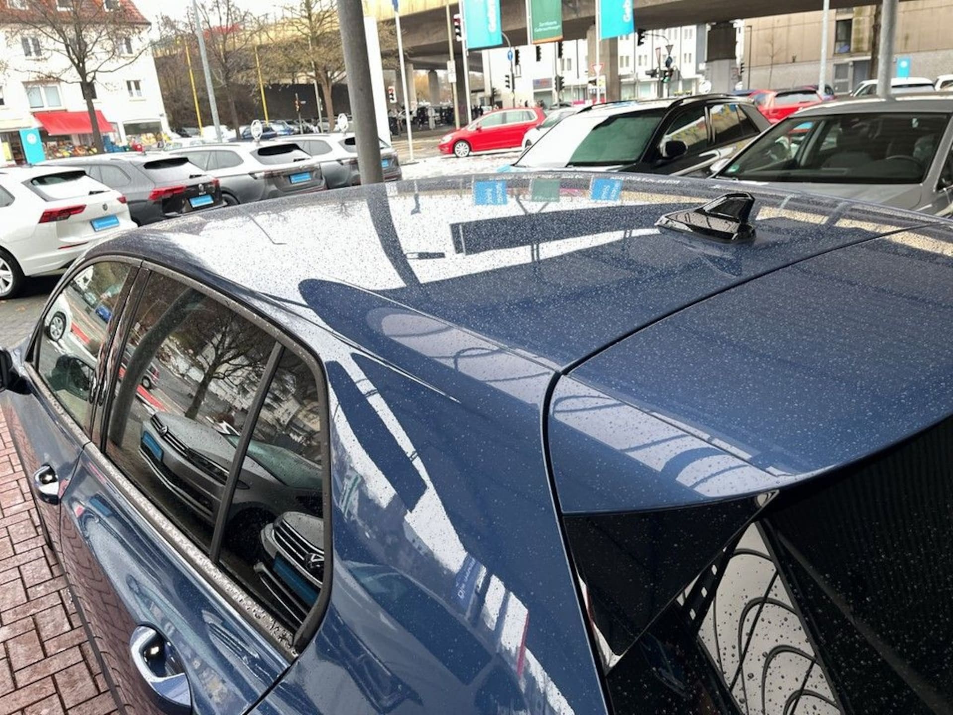 Volkswagen Golf Life