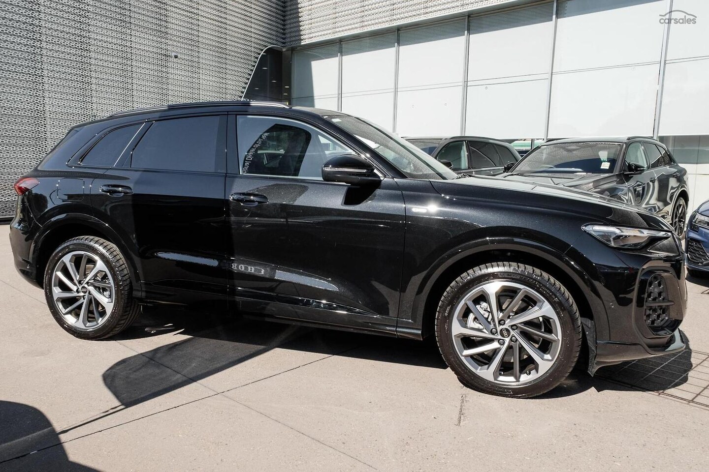 Image about Audi Q5 SUV TFSI quattro 200 kW sport