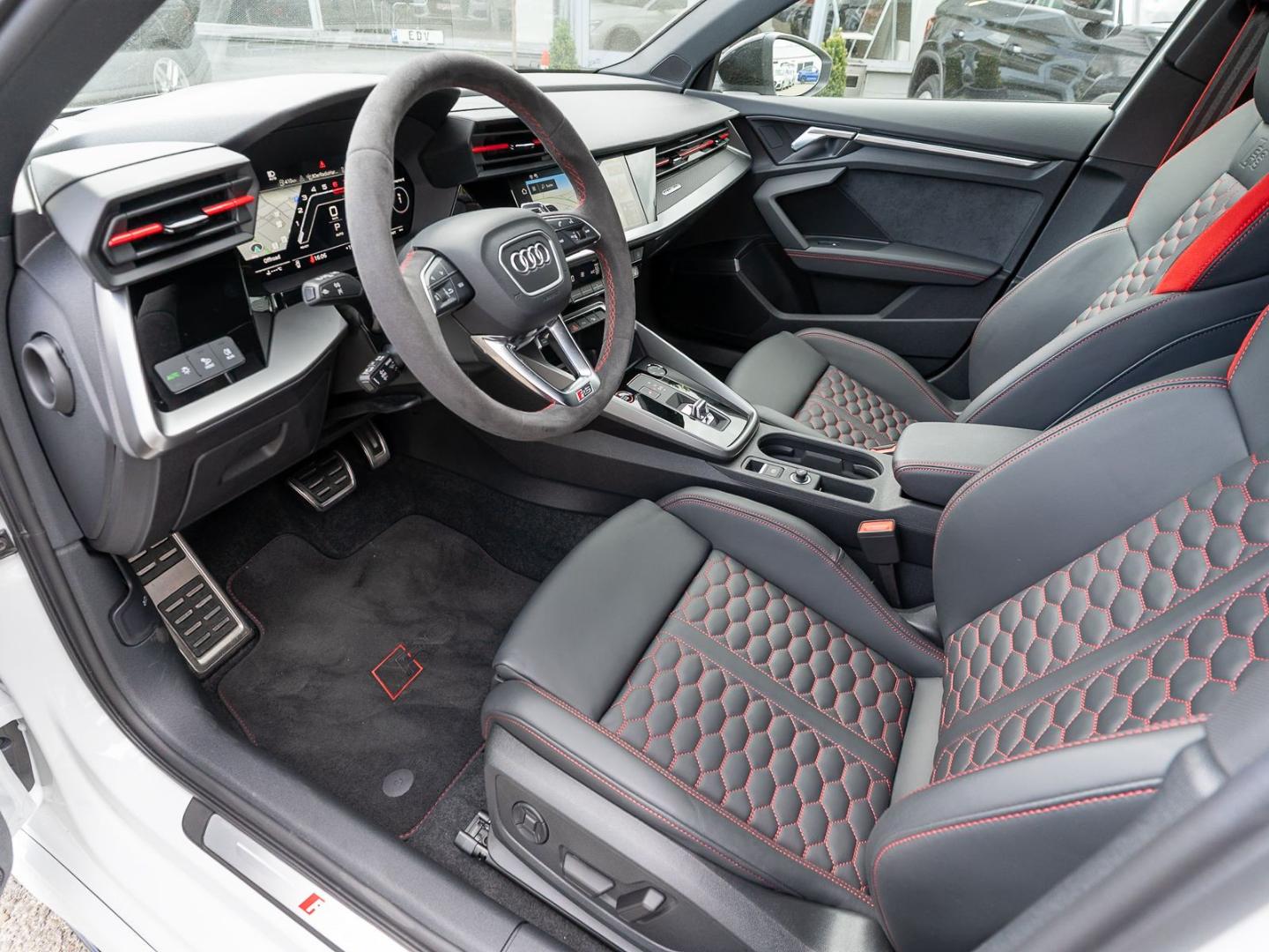 Image about Audi RS 3 Sportback TFSI quattro S tronic
