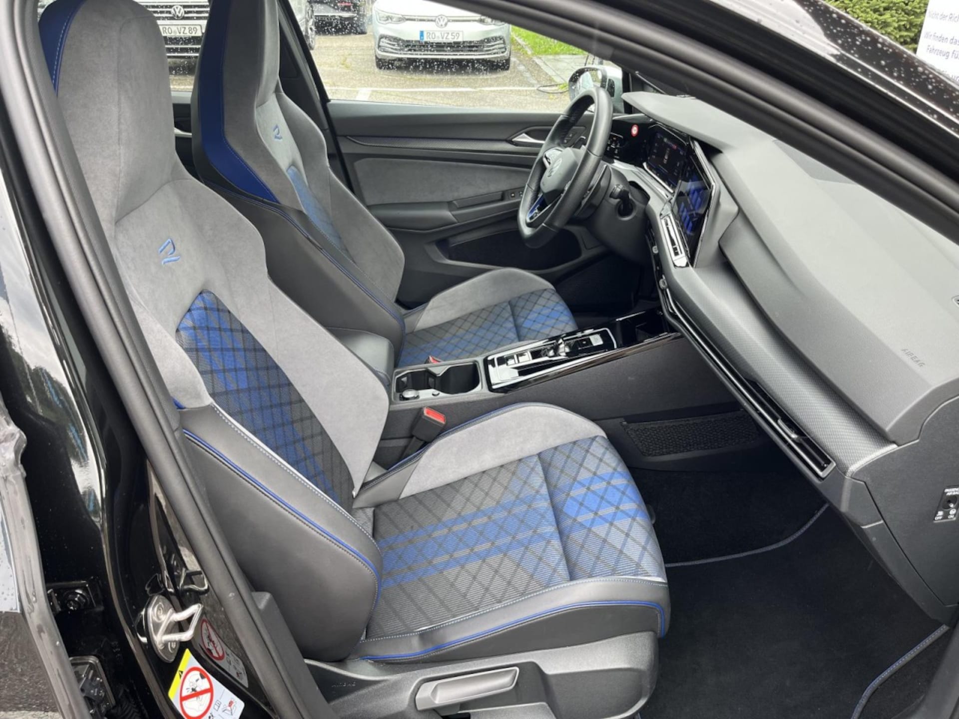 Volkswagen Golf R