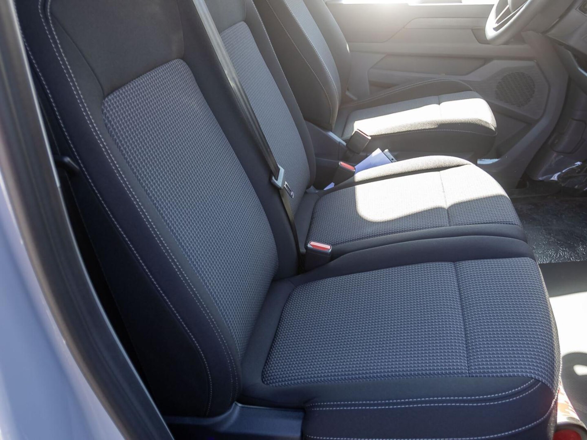 Volkswagen Transporter Kasten langer Radstand