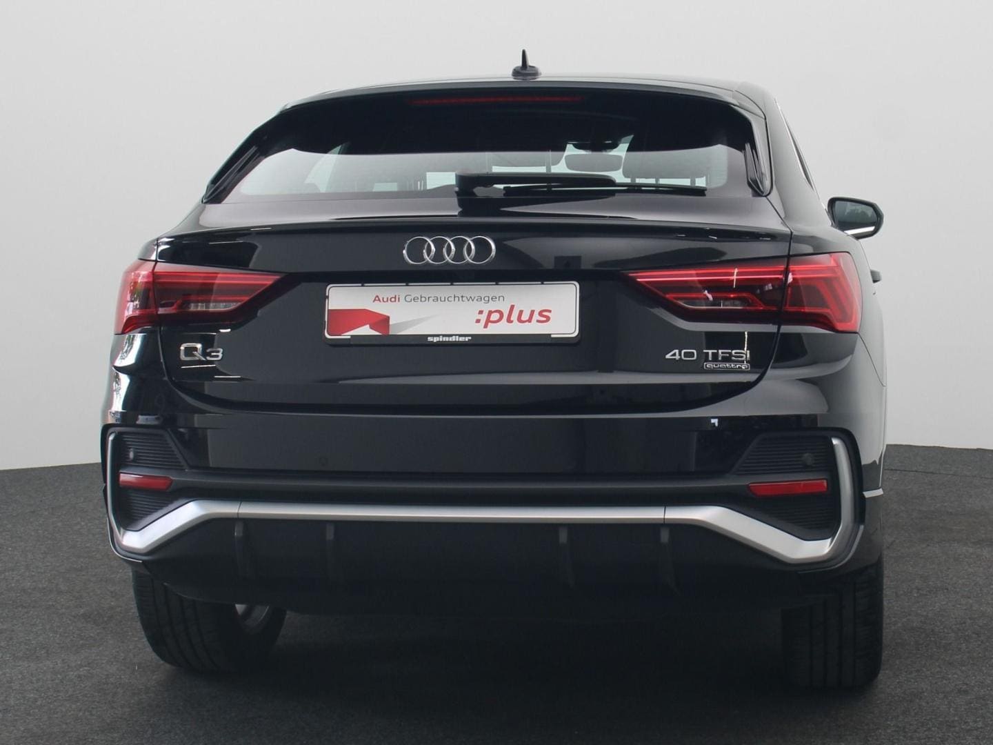 Bild über Audi Q3 Sportback S line 40 TFSI quattro S tronic - für weitere Informationen kontaktieren Sie den Audi Partner