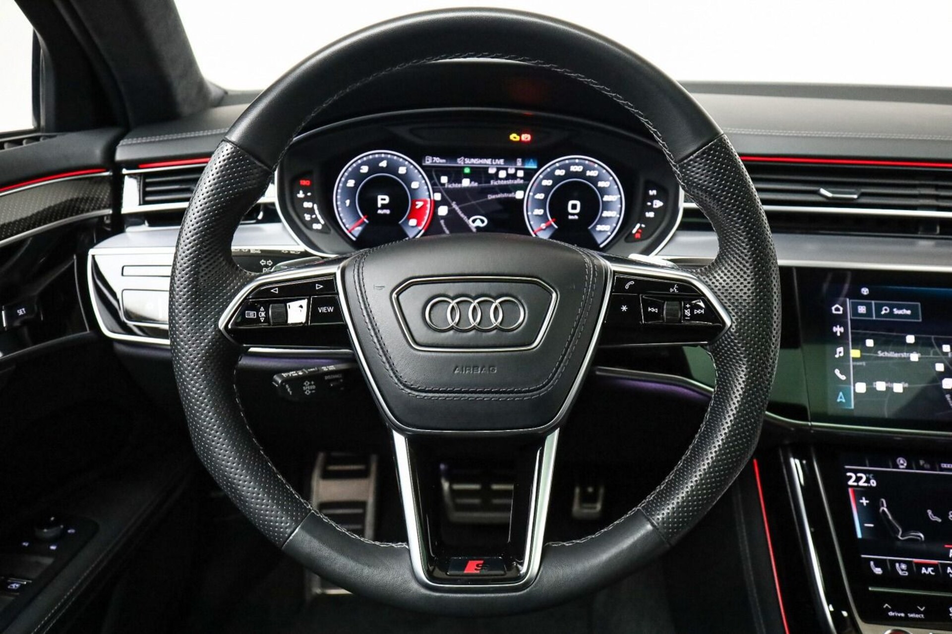 Audi S8