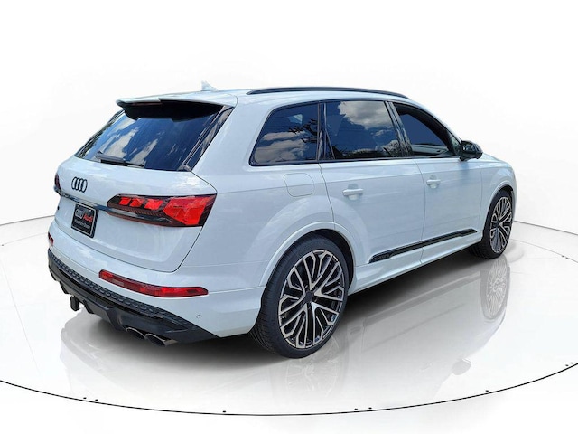 2026 Audi SQ7