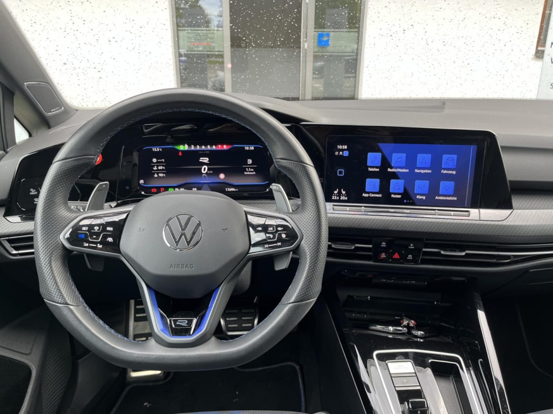 Volkswagen Golf R