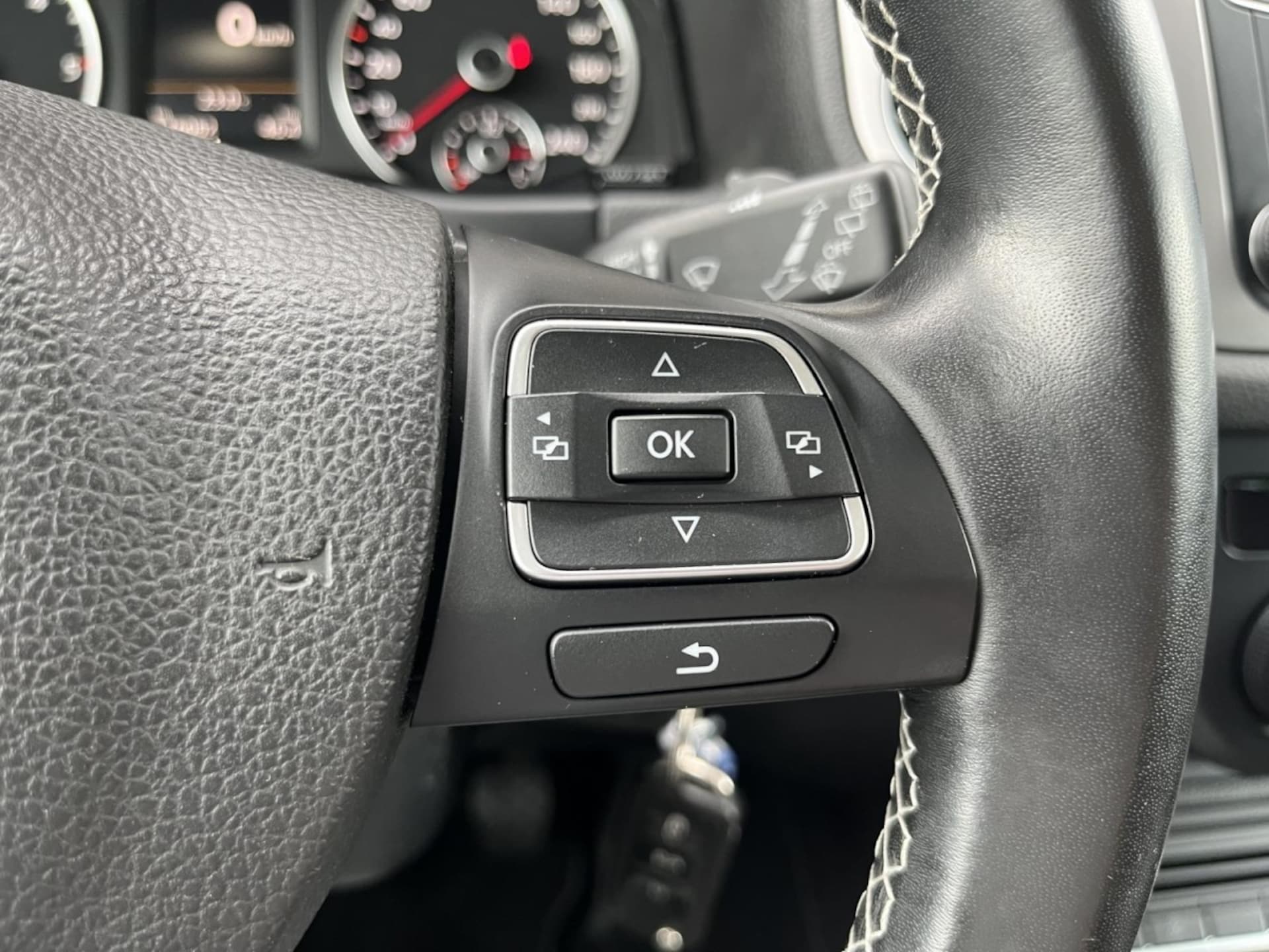 Volkswagen Tiguan LOUNGE Sport & Style