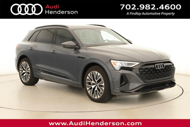 Photo of 2024 Audi Q8 e-tron 
